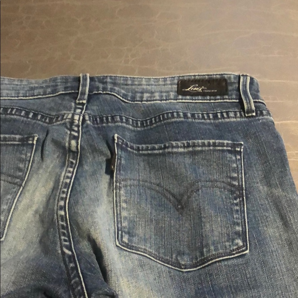 Levi’s Jeans - Picture 6 of 7